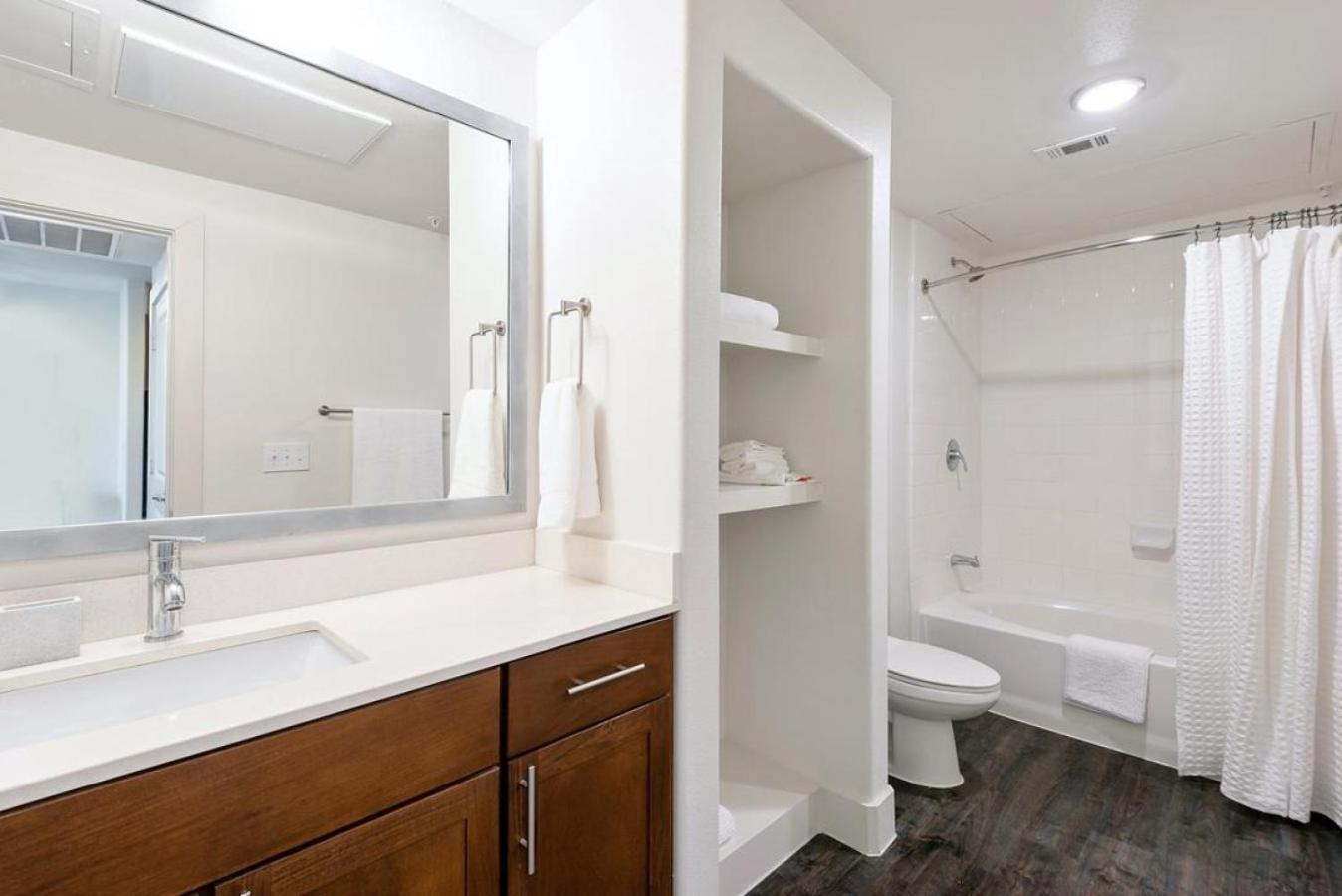 Landing At The Green At Plum Creek - 2 Bedrooms In Kyle Zewnętrze zdjęcie