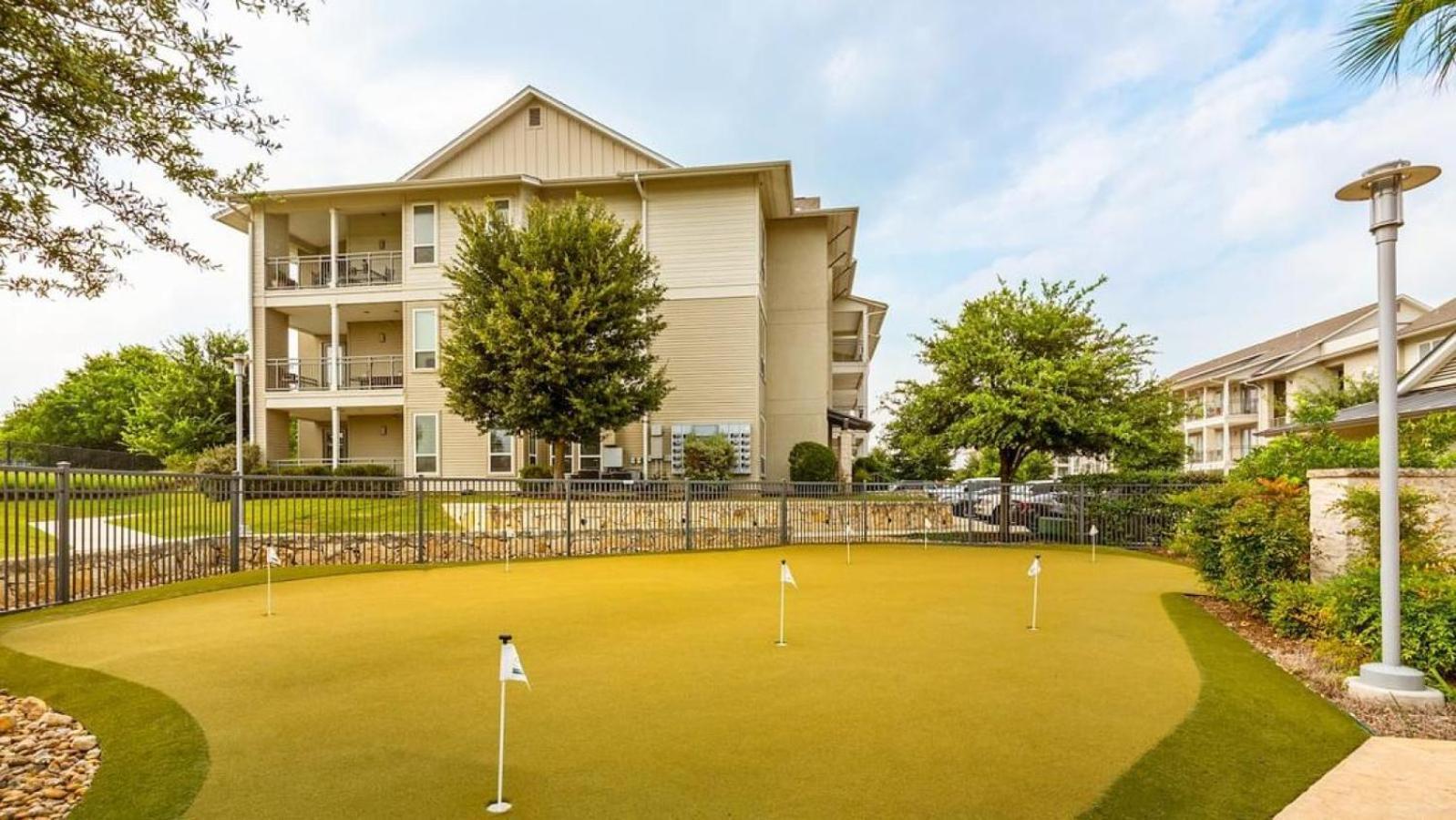 Landing At The Green At Plum Creek - 2 Bedrooms In Kyle Zewnętrze zdjęcie